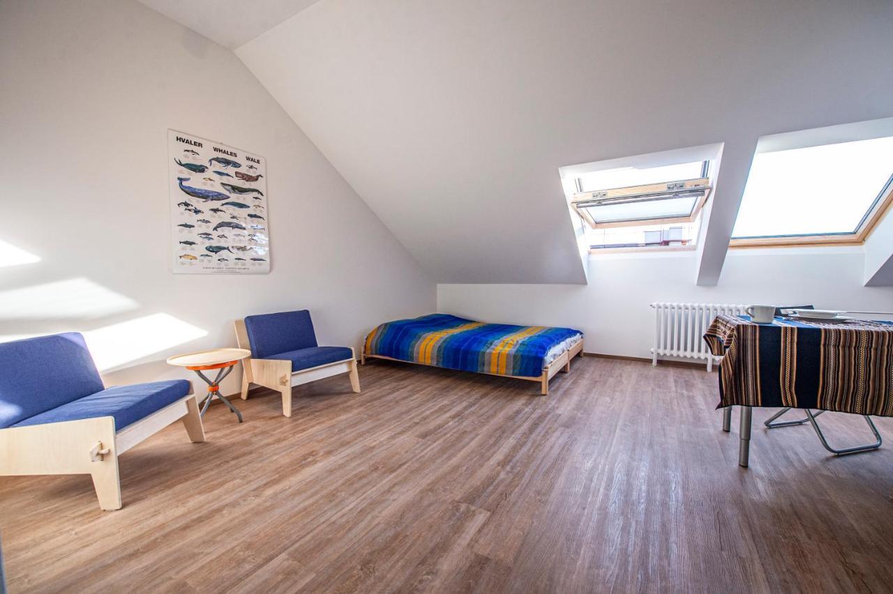 Blue President Apartamento Bratislava Exterior foto